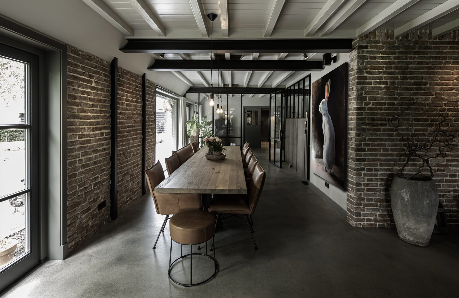 Eettafel Landelijke langgevel boerderij Brabantse hoeve renovatie verbouwing advies ontwerp